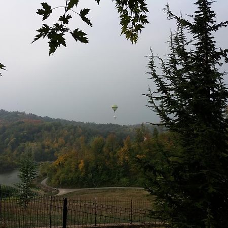 B&B Bricco Fiore Briaglia Bagian luar foto