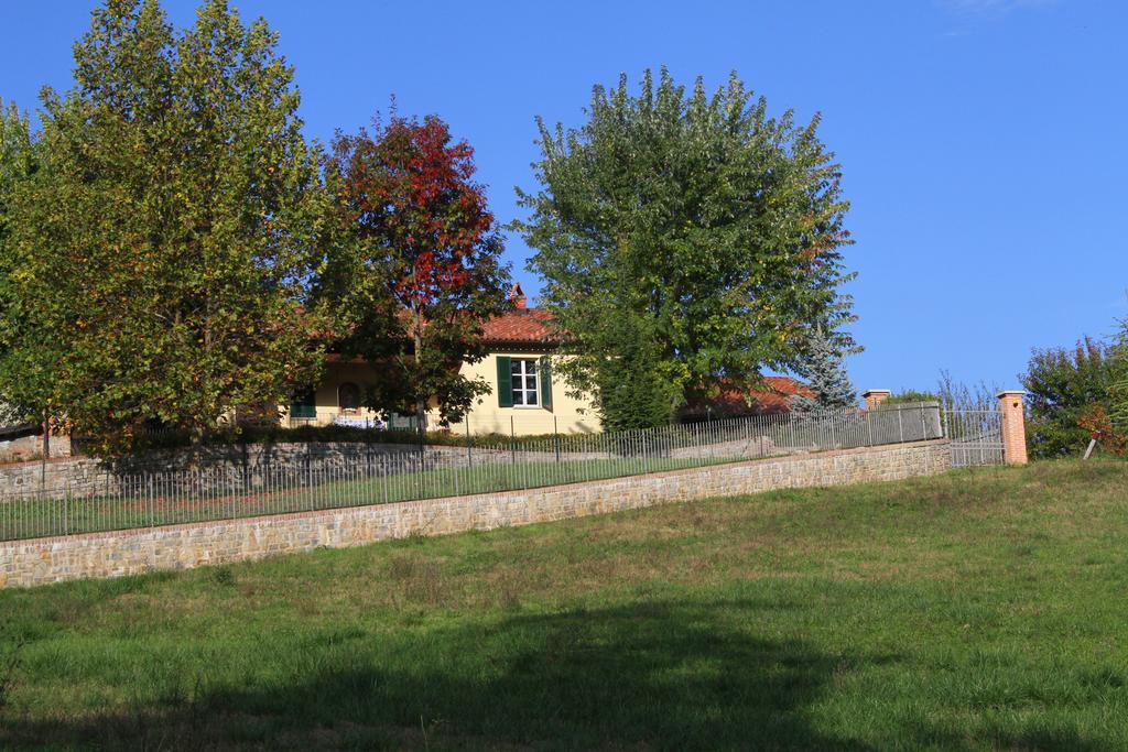 B&B Bricco Fiore Briaglia Ruang foto