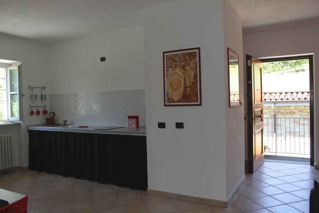 B&B Bricco Fiore Briaglia Ruang foto