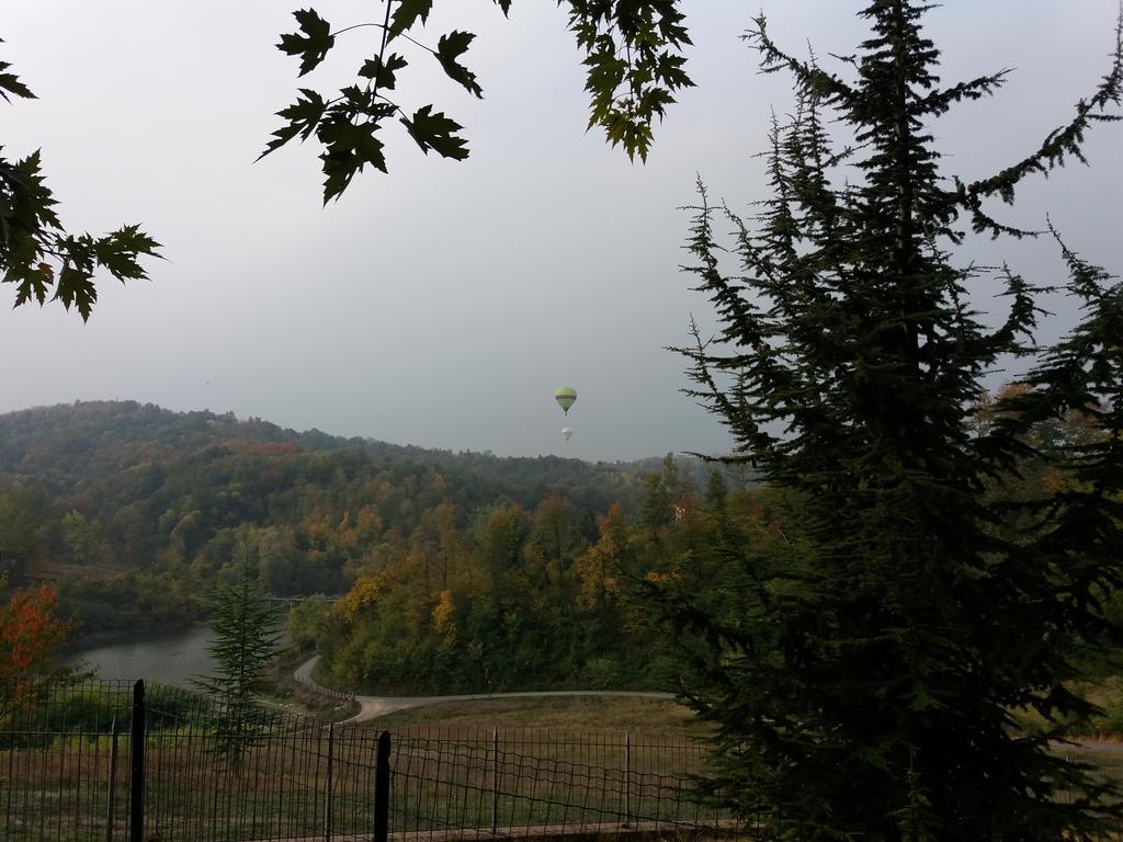 B&B Bricco Fiore Briaglia Bagian luar foto